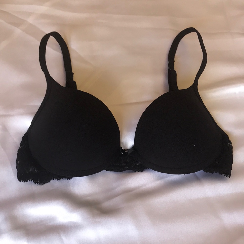 Padded bra in black